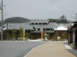 土山宿伝馬館
