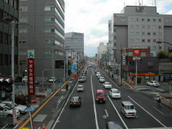 甲府柳町宿～往時の宿場町兼城下町は、山梨県随一の都市になっています。